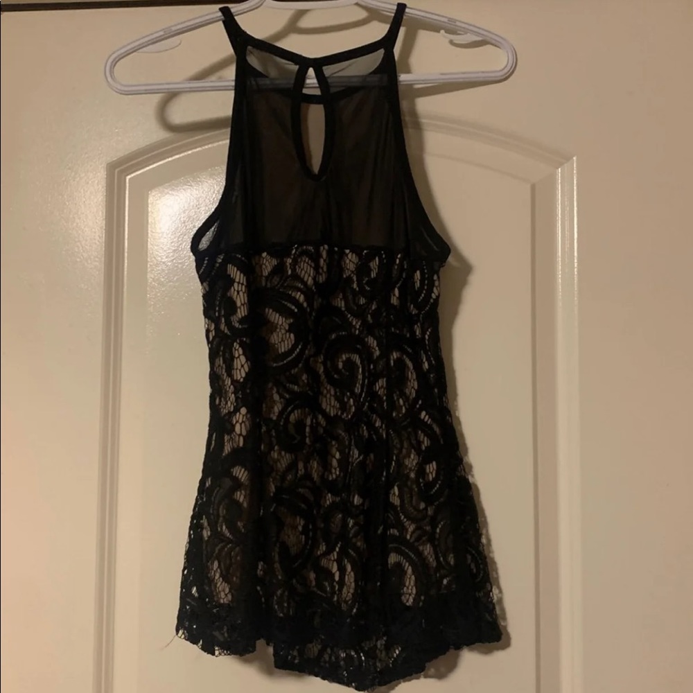Gently worn - Picture 2 of 4